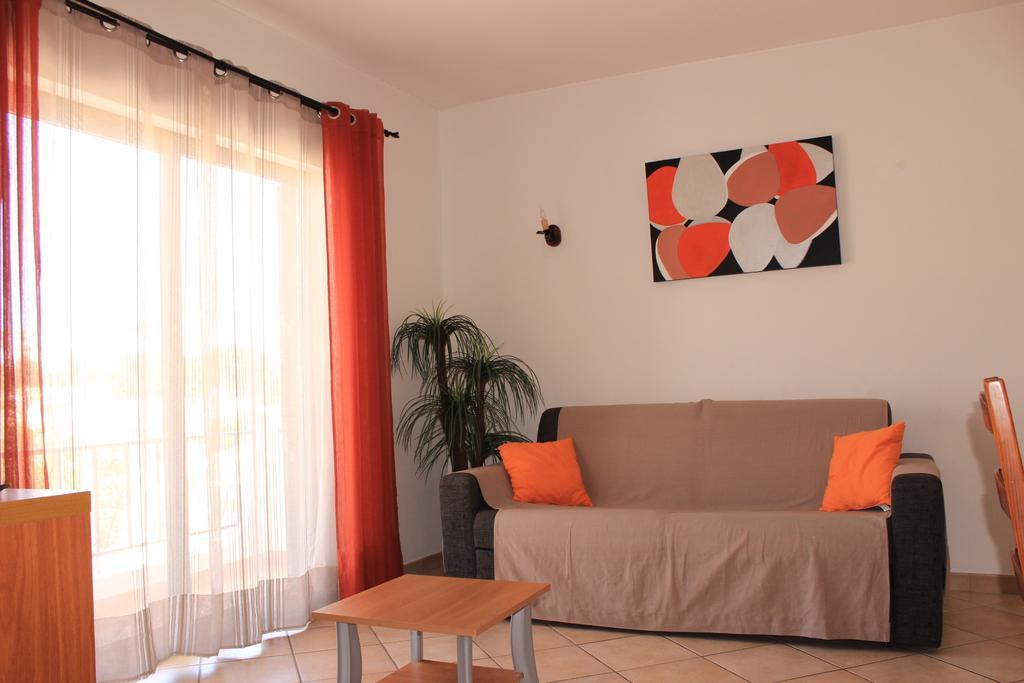 Dinita Apartamentos Албуфейра Стая снимка